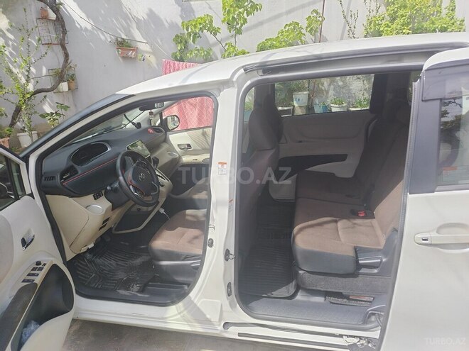 Toyota Sienta 2016, 110,228 km - 1.5 l - Bakı
