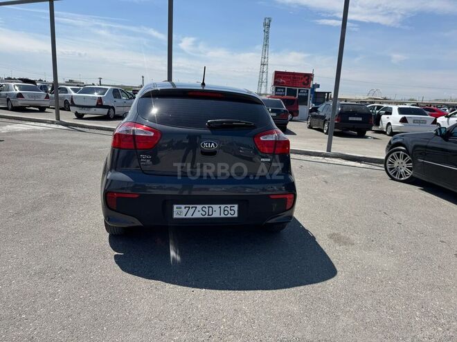 Kia Rio 2015, 131,000 km - 1.4 l - Bakı