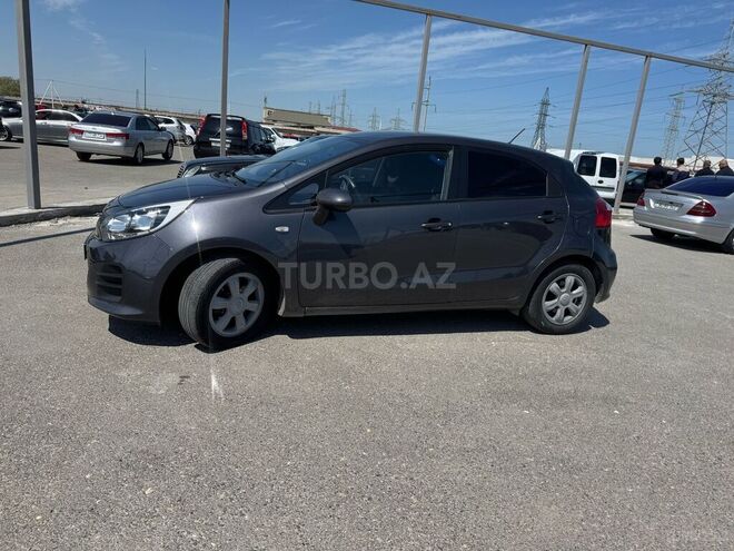 Kia Rio 2015, 131,000 km - 1.4 l - Bakı