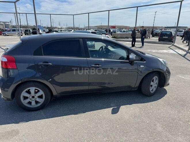 Kia Rio 2015, 131,000 km - 1.4 l - Bakı
