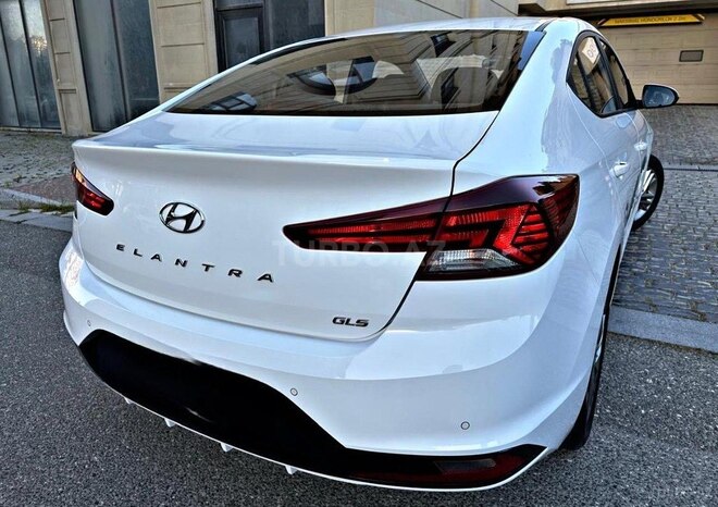 Hyundai Elantra 2021, 30,000 km - 1.6 l - Bakı