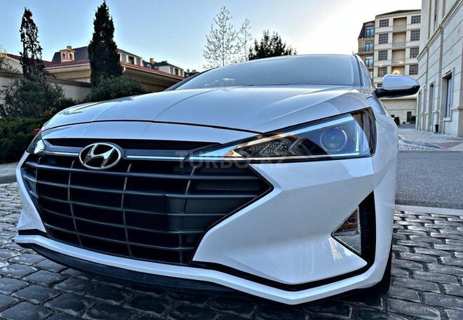 Hyundai Elantra 2021, 30,000 km - 1.6 l - Bakı