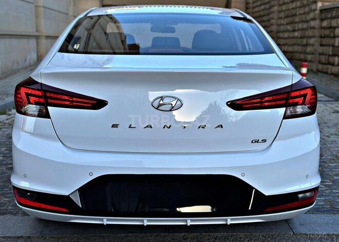 Hyundai Elantra 2021, 30,000 km - 1.6 l - Bakı