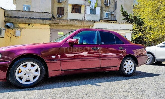 Mercedes C 240 1998, 366,000 km - 2.4 л - Bakı