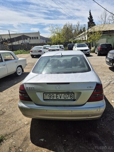 Mercedes E 270 2004, 450,000 km - 2.7 l - Bakı