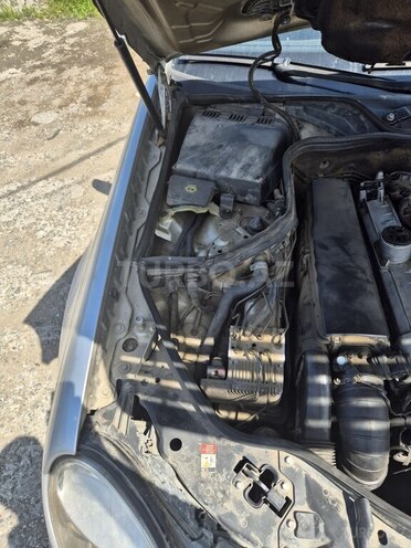 Mercedes E 270 2004, 450,000 km - 2.7 l - Bakı
