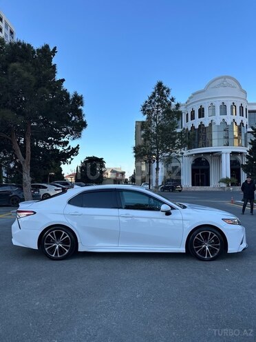 Toyota Camry 2020, 124,000 km - 2.5 l - Bakı