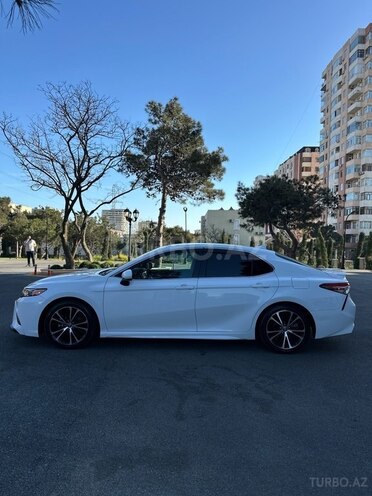 Toyota Camry 2020, 124,000 km - 2.5 l - Bakı