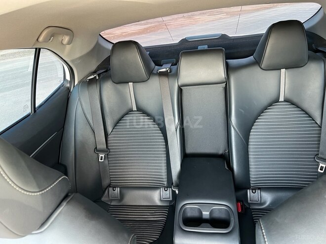 Toyota Camry 2020, 124,000 km - 2.5 l - Bakı