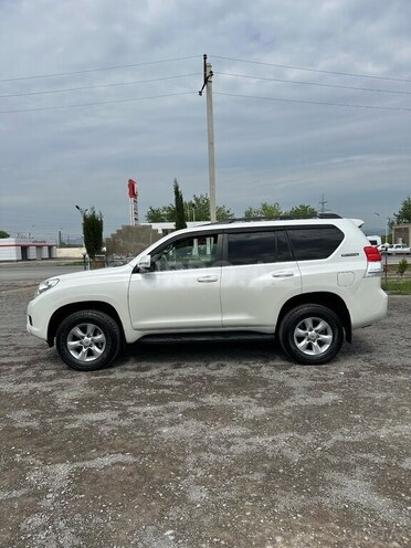 Toyota Land Cruiser Prado 2012, 175,000 km - 2.7 л - Mingəçevir