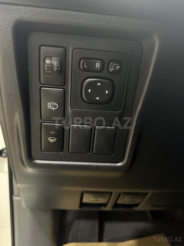 Toyota Land Cruiser Prado 2012, 175,000 km - 2.7 л - Mingəçevir
