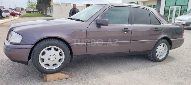 Mercedes C 180 1994, 250,000 km - 1.8 л - Sumqayıt