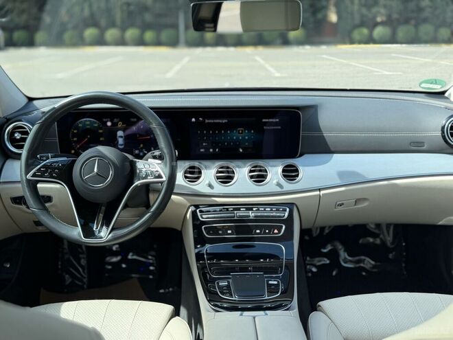 Mercedes E 220 d 2020, 78,000 km - 2.2 l - Bakı