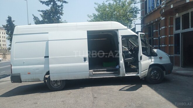 Ford Transit 2008, 323,000 km - 2.4 л - Bakı
