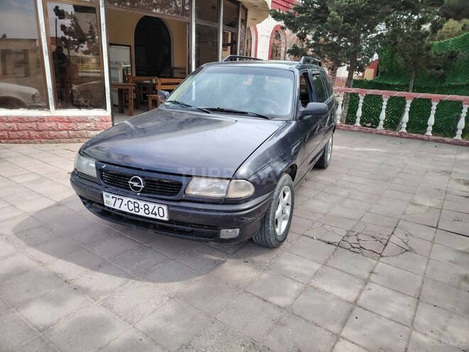 Opel Astra 1995, 259,000 km - 1.6 l - Bakı