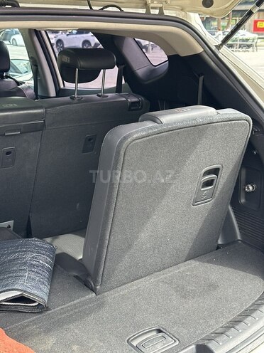 Hyundai Santa Fe-14