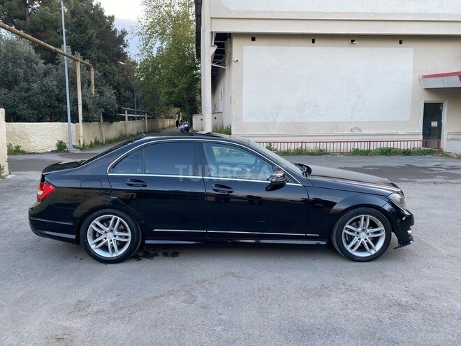 Mercedes C 250 2014, 193,121 km - 1.8 l - Bakı