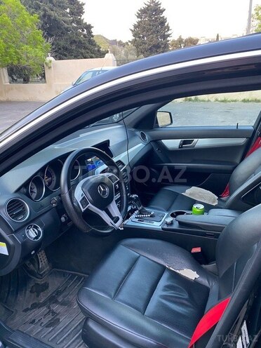 Mercedes C 250 2014, 193,121 km - 1.8 l - Bakı