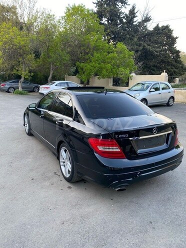 Mercedes C 250 2014, 193,121 km - 1.8 l - Bakı