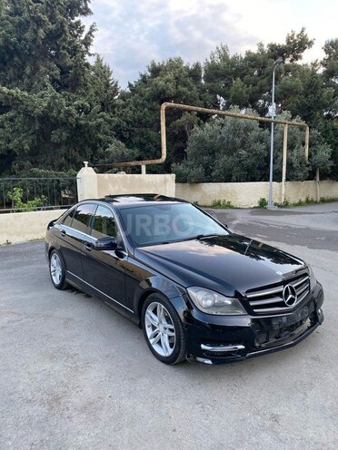 Mercedes C 250 2014, 193,121 km - 1.8 l - Bakı
