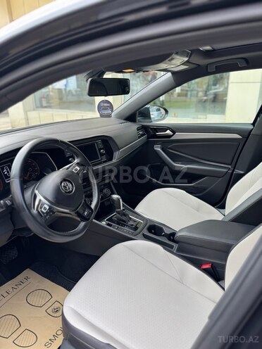 Volkswagen Jetta 2019, 131,000 km - 1.4 l - Bakı