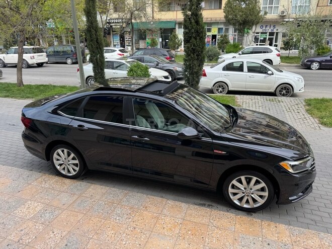 Volkswagen Jetta 2019, 131,000 km - 1.4 l - Bakı
