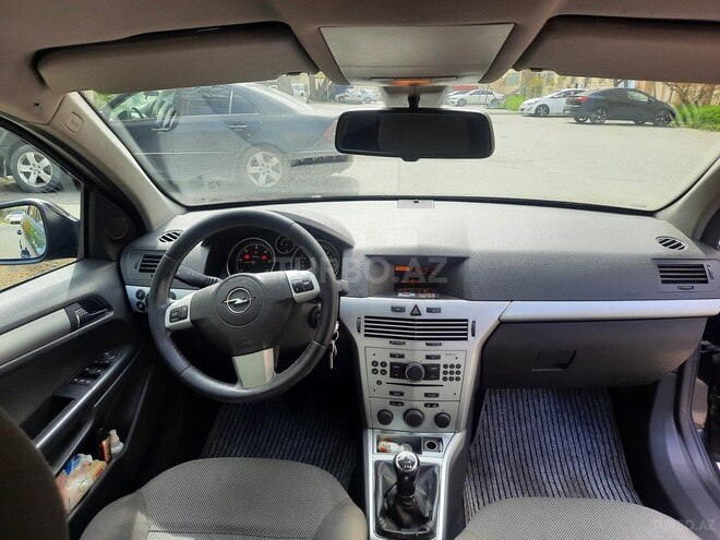 Opel Astra 2009, 340,000 km - 1.3 l - Bakı