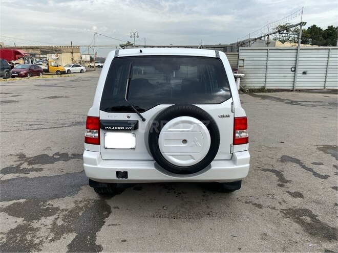 Mitsubishi Pajero io 2000, 335,000 km - 1.8 l - Bakı