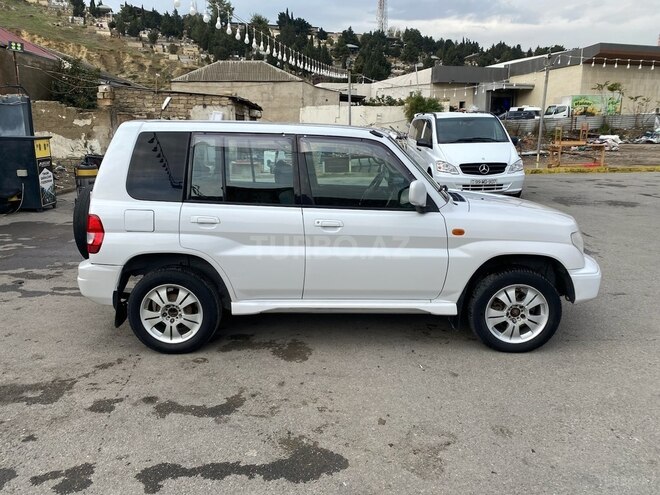 Mitsubishi Pajero io 2000, 335,000 km - 1.8 l - Bakı