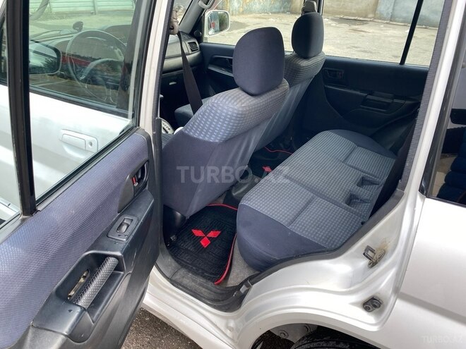 Mitsubishi Pajero io 2000, 335,000 km - 1.8 l - Bakı