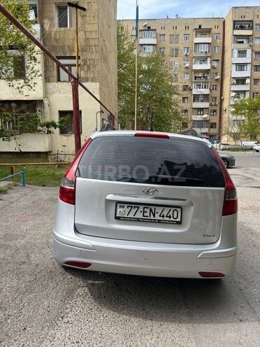 Hyundai i30 2010, 319,000 km - 1.6 л - Bakı