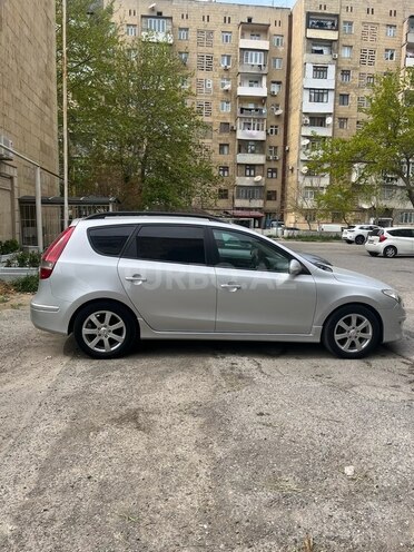 Hyundai i30 2010, 319,000 km - 1.6 л - Bakı