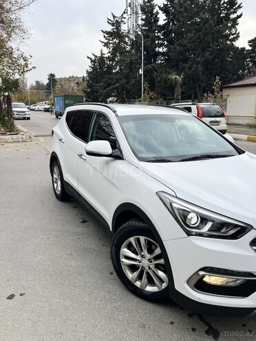 Hyundai Santa Fe-10