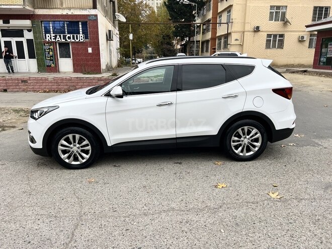 Hyundai Santa Fe-4