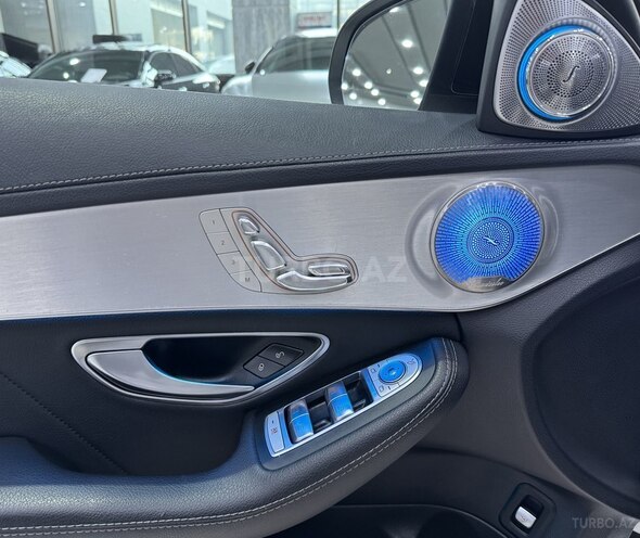 Mercedes C 300 2016, 132,000 km - 2.0 l - Bakı
