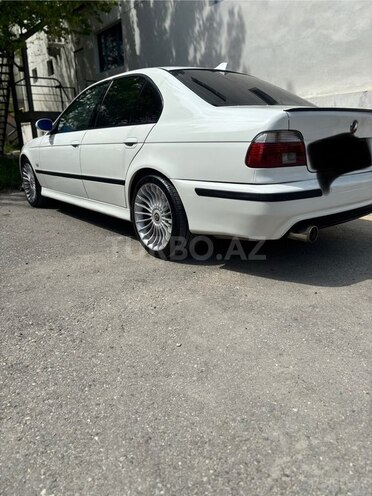 BMW 540 2002, 300,000 km - 4.4 l - Sumqayıt