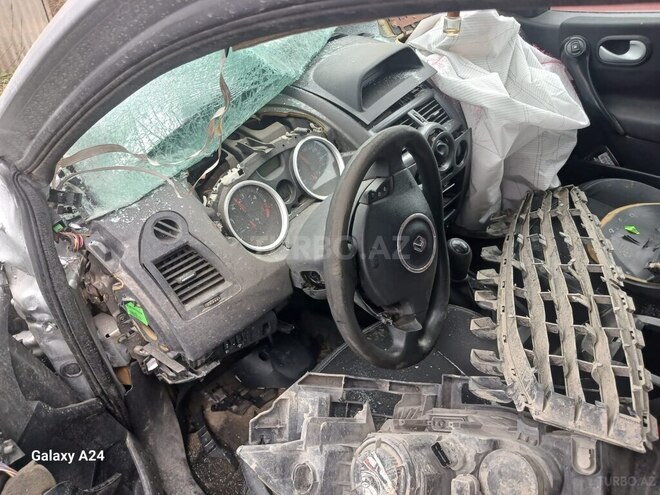 Renault Megane 2009, 255,000 km - 1.5 l - Bakı