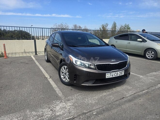 Kia Forte 2017, 88,000 km - 2.0 l - Bakı