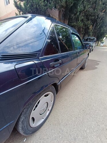 Mercedes 190 1992, 204,356 km - 1.8 l - Qazax
