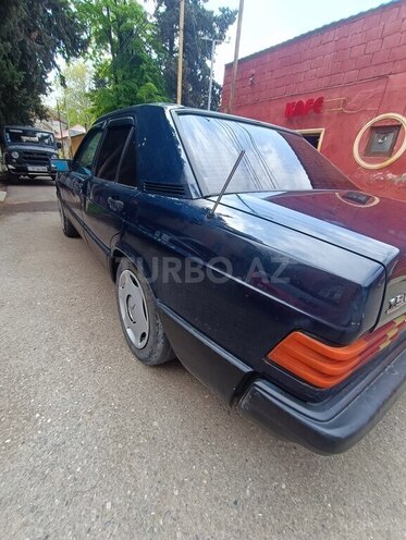 Mercedes 190 1992, 204,356 km - 1.8 l - Qazax