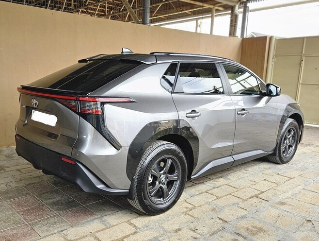 Toyota bZ4X 2023, 9,850 km - 0.0 l - Bakı