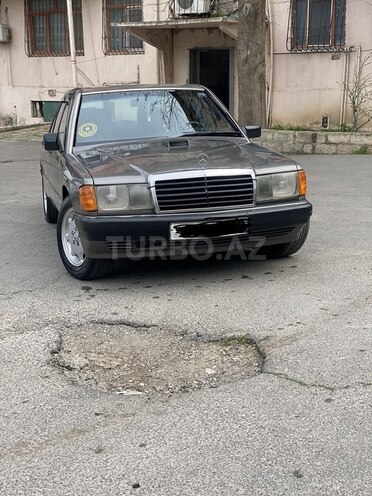Mercedes 190 1990, 26,227 km - 2.0 l - Bakı