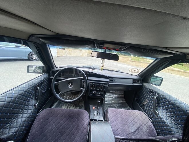Mercedes 190 1990, 26,227 km - 2.0 l - Bakı