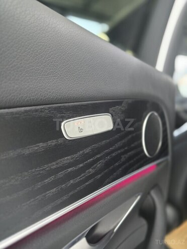 Mercedes E 300 4MATIC 2016, 180,000 km - 2.0 л - Sumqayıt