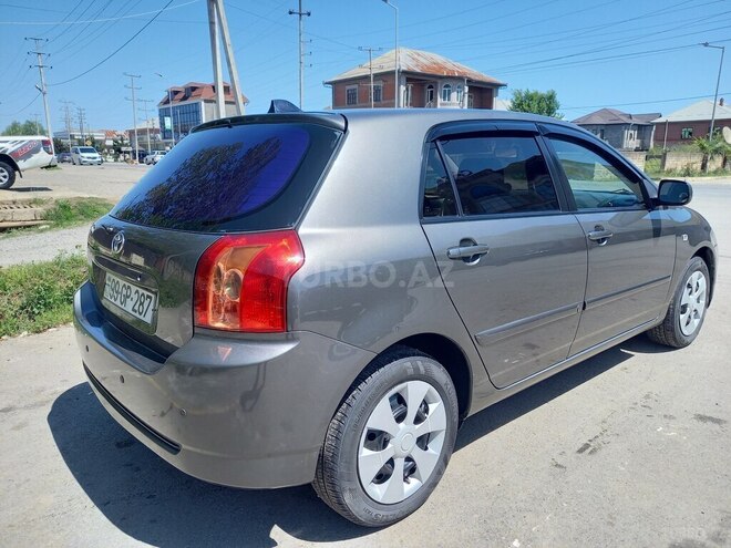 Toyota Corolla 2005, 23,000 km - 1.4 l - Lənkəran