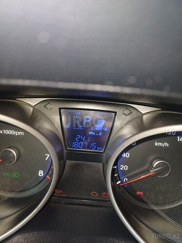 Hyundai ix35 2013, 180,000 km - 2.0 l - Sumqayıt