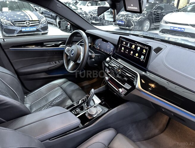BMW 530e 2022, 17,100 km - 2.0 l - Bakı