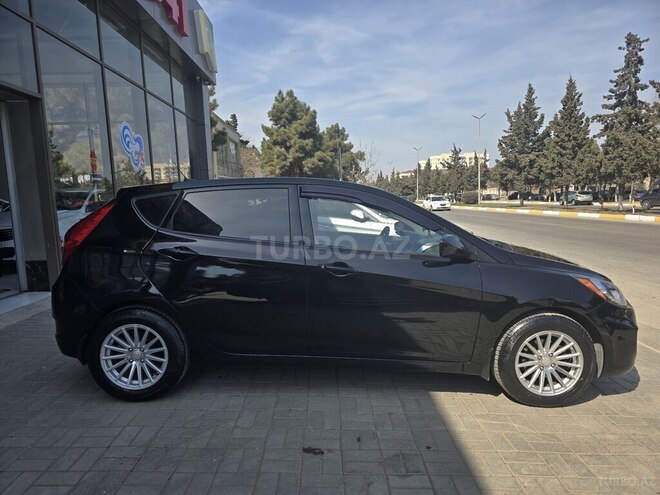 Hyundai Accent 2013, 117,000 km - 1.6 l - Sumqayıt