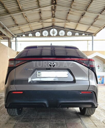 Toyota bZ4X 2023, 9,850 km - 0.0 l - Bakı