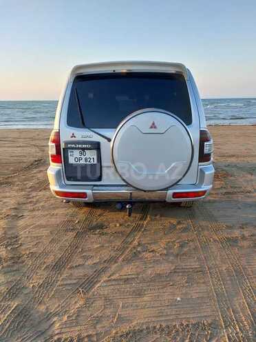 Mitsubishi Pajero 2001, 340,000 km - 3.2 l - Bakı